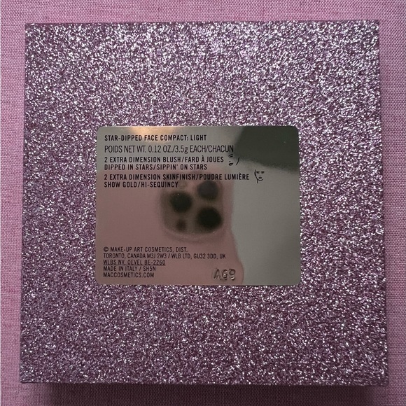 M.A.C Star-Dipped face compact: light - Picture 3 of 3